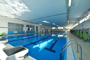 Veduta interna della piscina