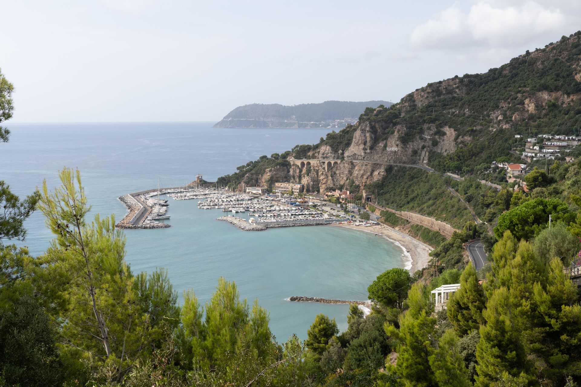 Veduta del porto di Alassio